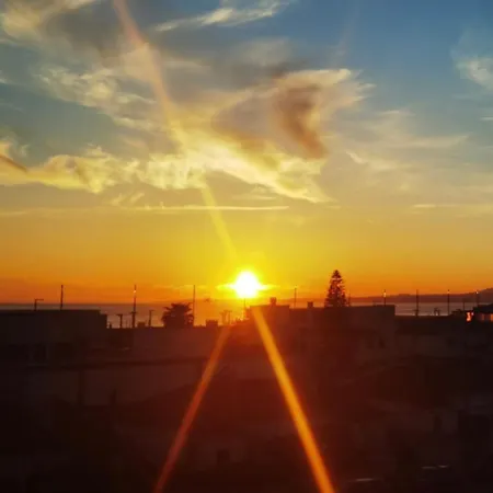 Sea View & Sundown, 150m From The And Surf Spots * Costa da Caparica