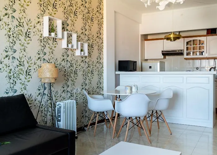 Apartament Sea View & Sundown, 150m From The And Surf Spots