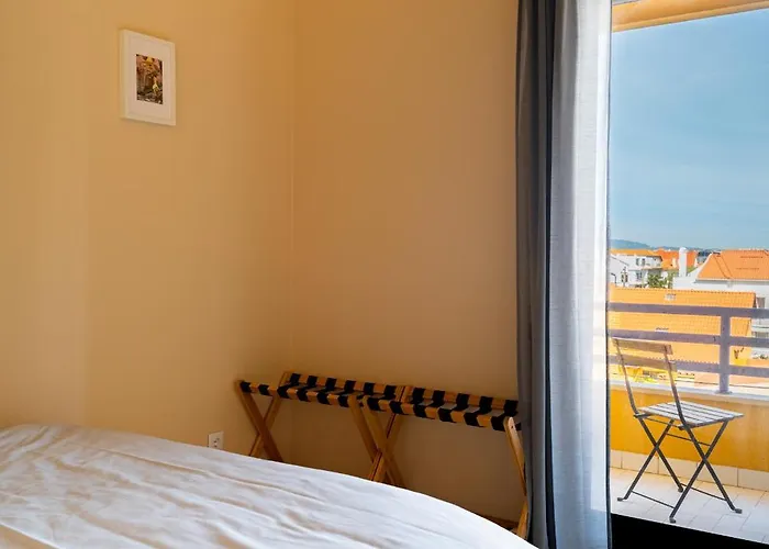 Sea View & Sundown, 150m From The And Surf Spots * Costa da Caparica